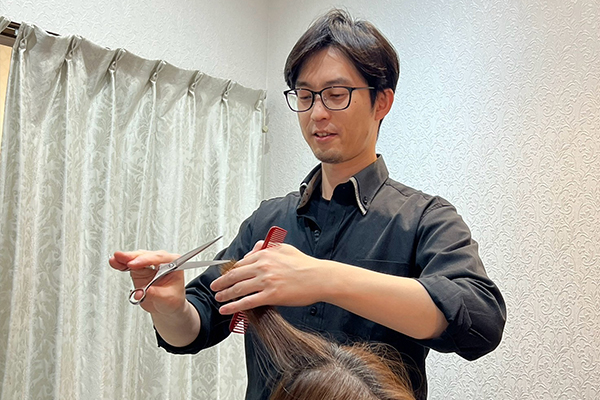 スタッフ紹介